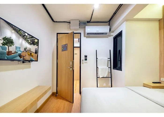 Hostel Siam Subway And Cafe *