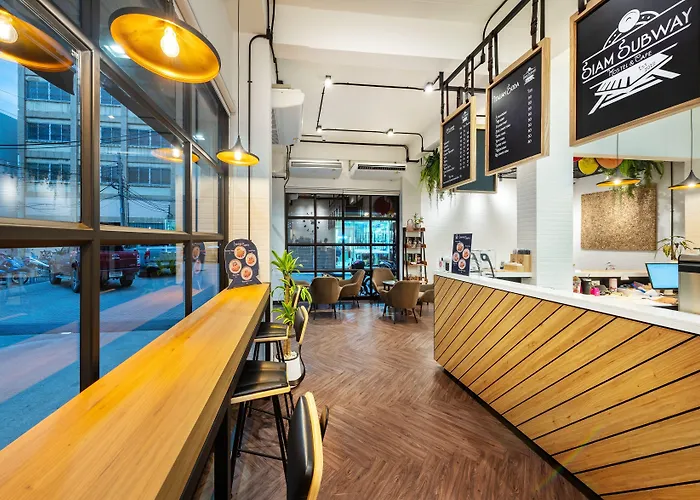 Hostel Siam Subway And Cafe Bangkok